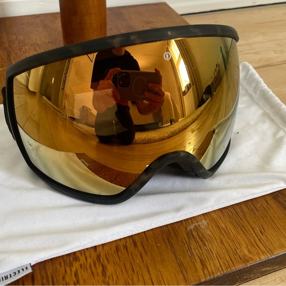 Electric EGG goggles, Tortoise Shell - Picture 3 of 4